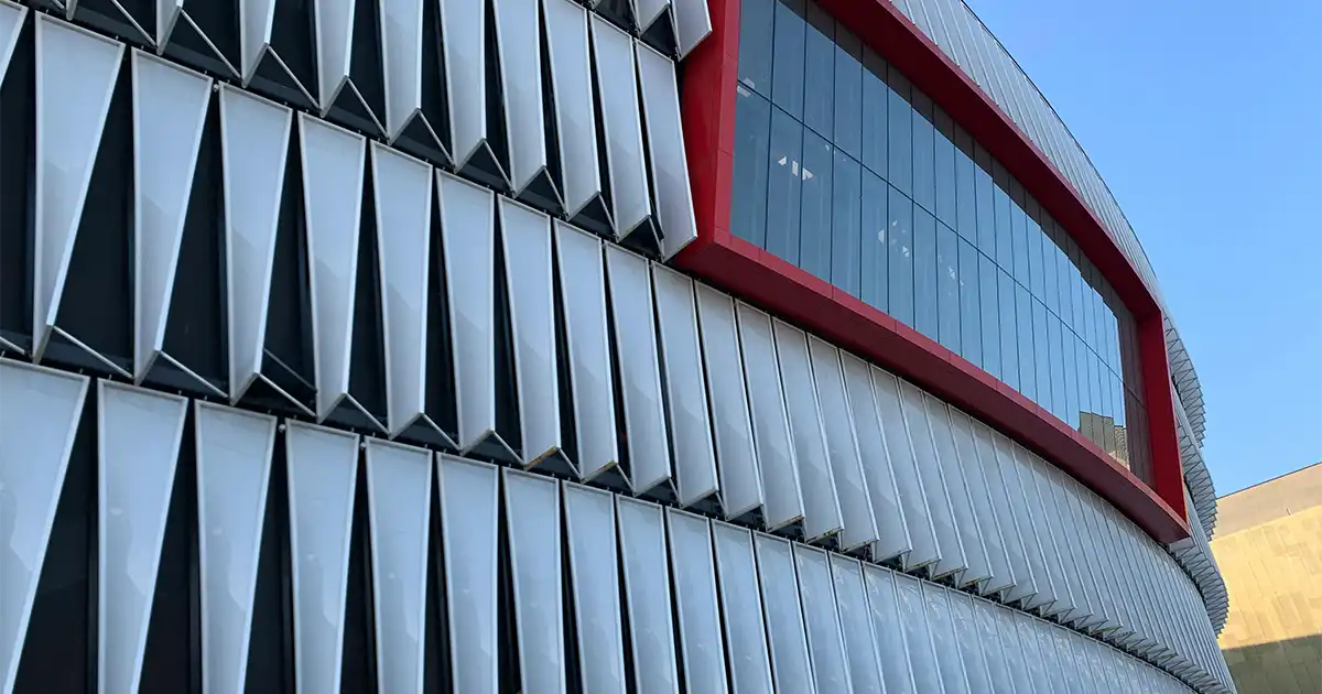 ¿Cuánto cuesta hacer un tour en el San Mames_ 2 copia.webp