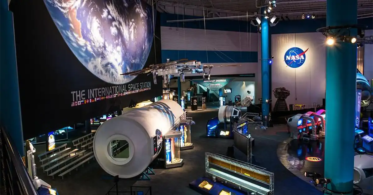 Explore Space Center Houston 2.webp
