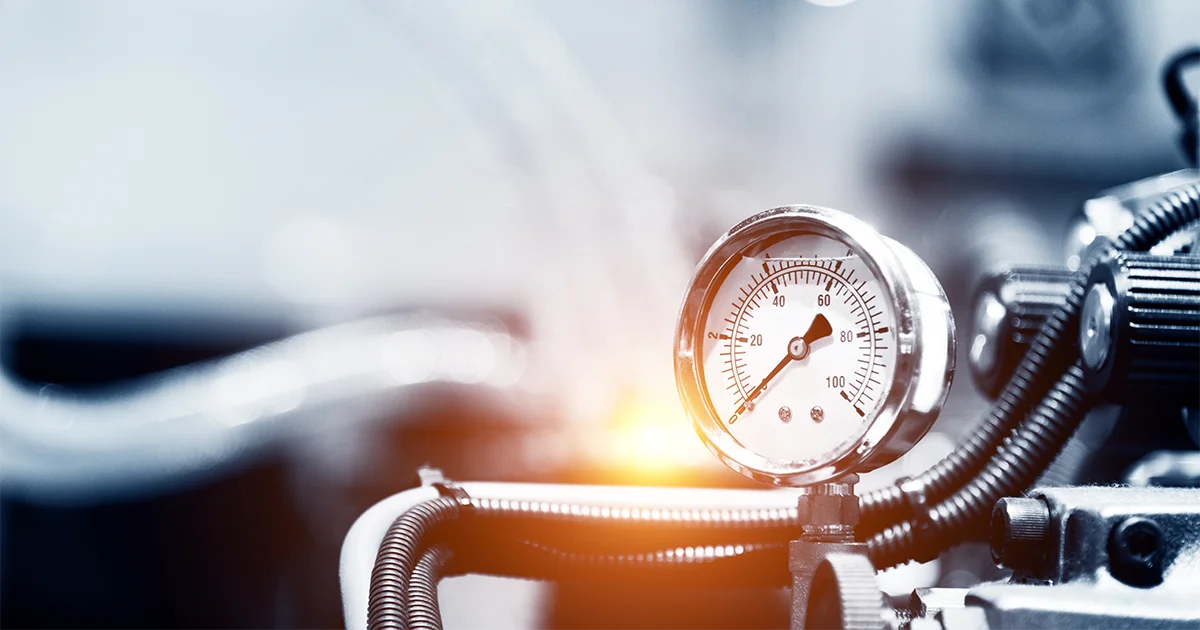 ¿Qué pasa si la presión de la caldera es alta?